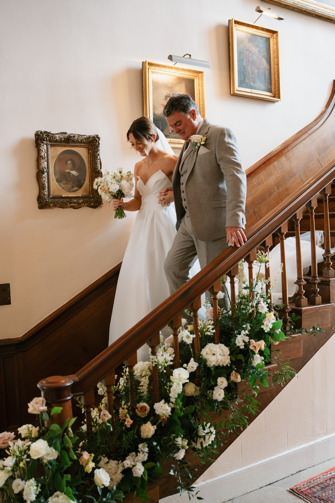 Oversized bows and mocha wedding scheme at this classic English country wedding by Toria Frances Photography