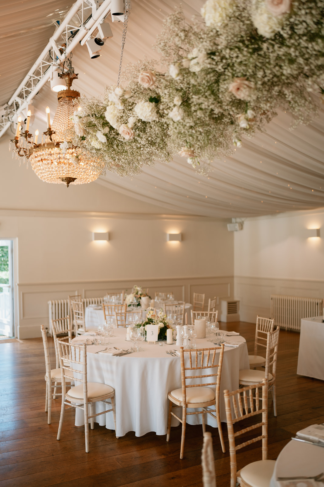 Oversized bows and mocha wedding scheme at this classic English country wedding by Toria Frances Photography