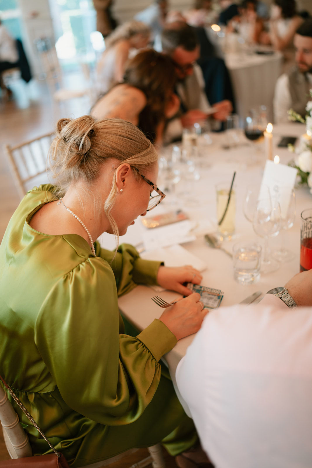 Oversized bows and mocha wedding scheme at this classic English country wedding by Toria Frances Photography