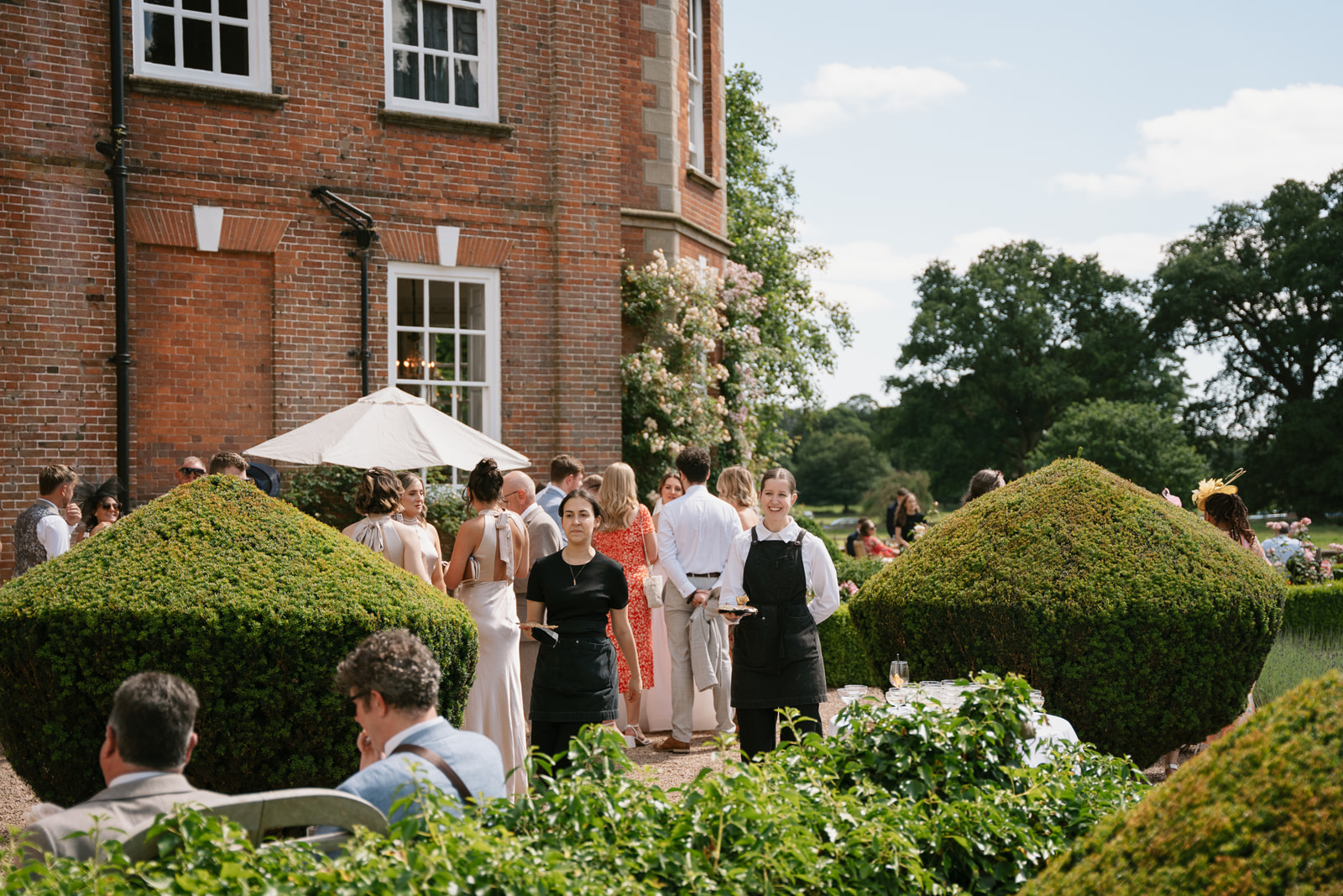 Oversized bows and mocha wedding scheme at this classic English country wedding by Toria Frances Photography