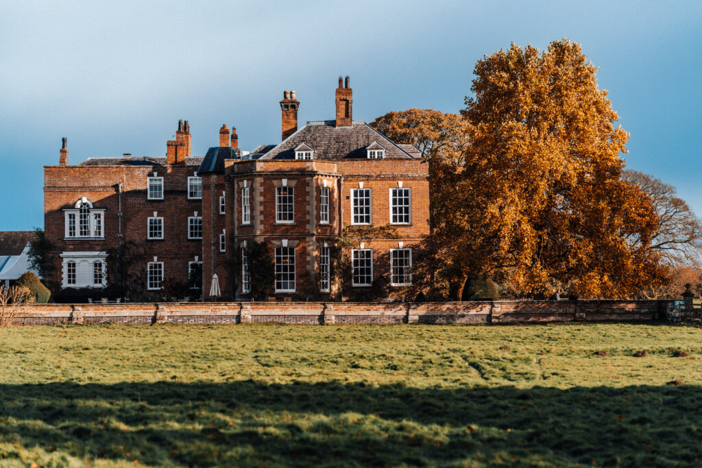Come along to our exclusive wedding venue Open House showcase on Sunday 13th October 2024. Meet potential suppliers and explore Iscoyd Park!
