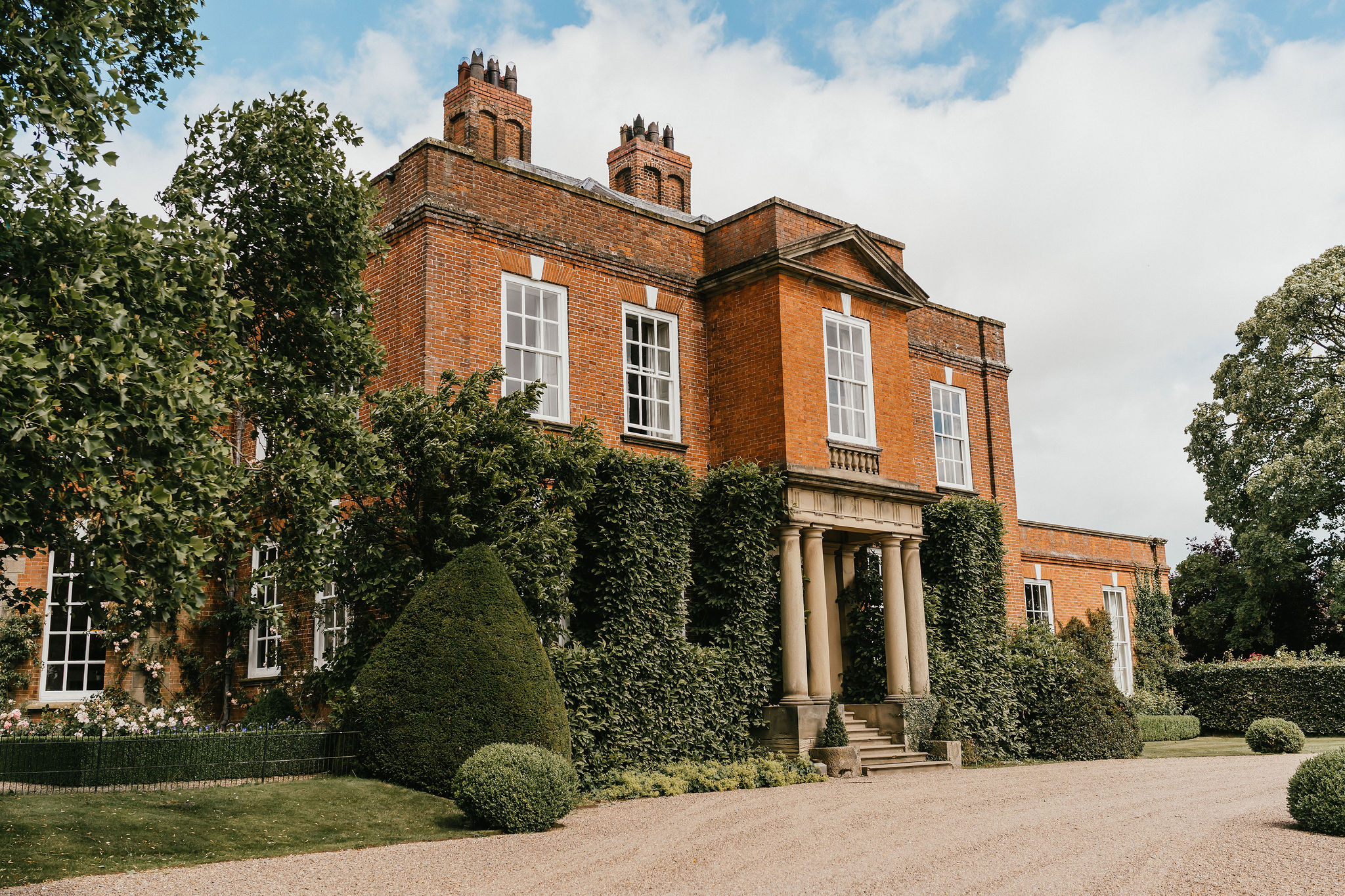 Pink July Roses for a Summer Wedding at Exclusive Use Country House Venue by Jessica Hopwood Photography