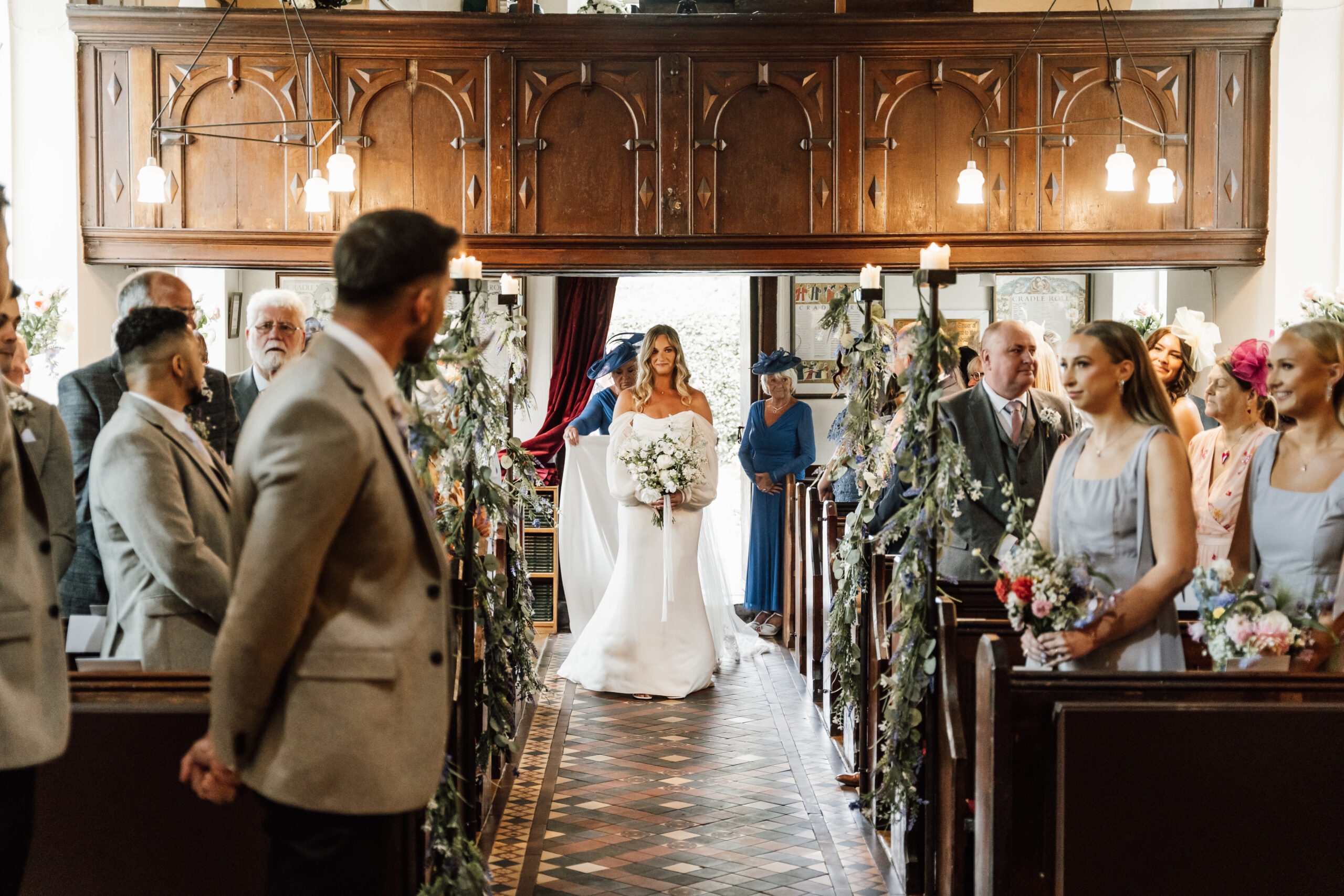 Wildflower inspired UK wedding at exclusive use Georgian Iscoyd Park by The Wedding Guy Photography