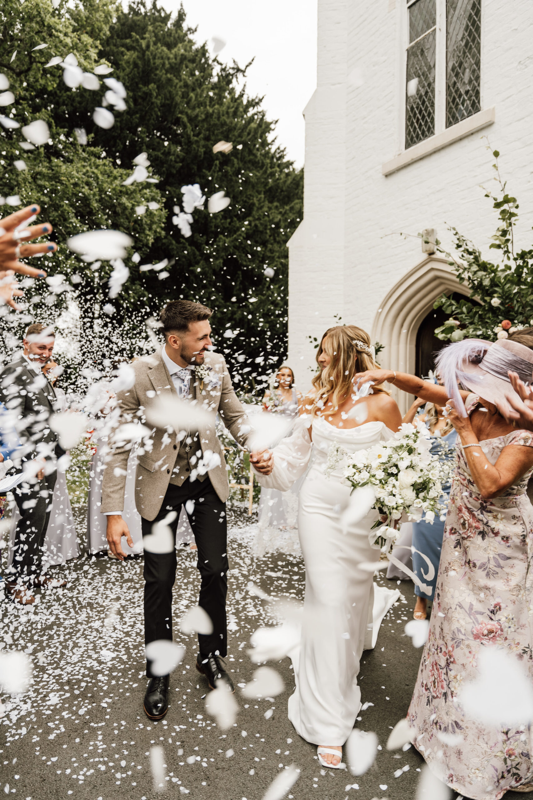 Wildflower inspired UK wedding at exclusive use Georgian Iscoyd Park by The Wedding Guy Photography