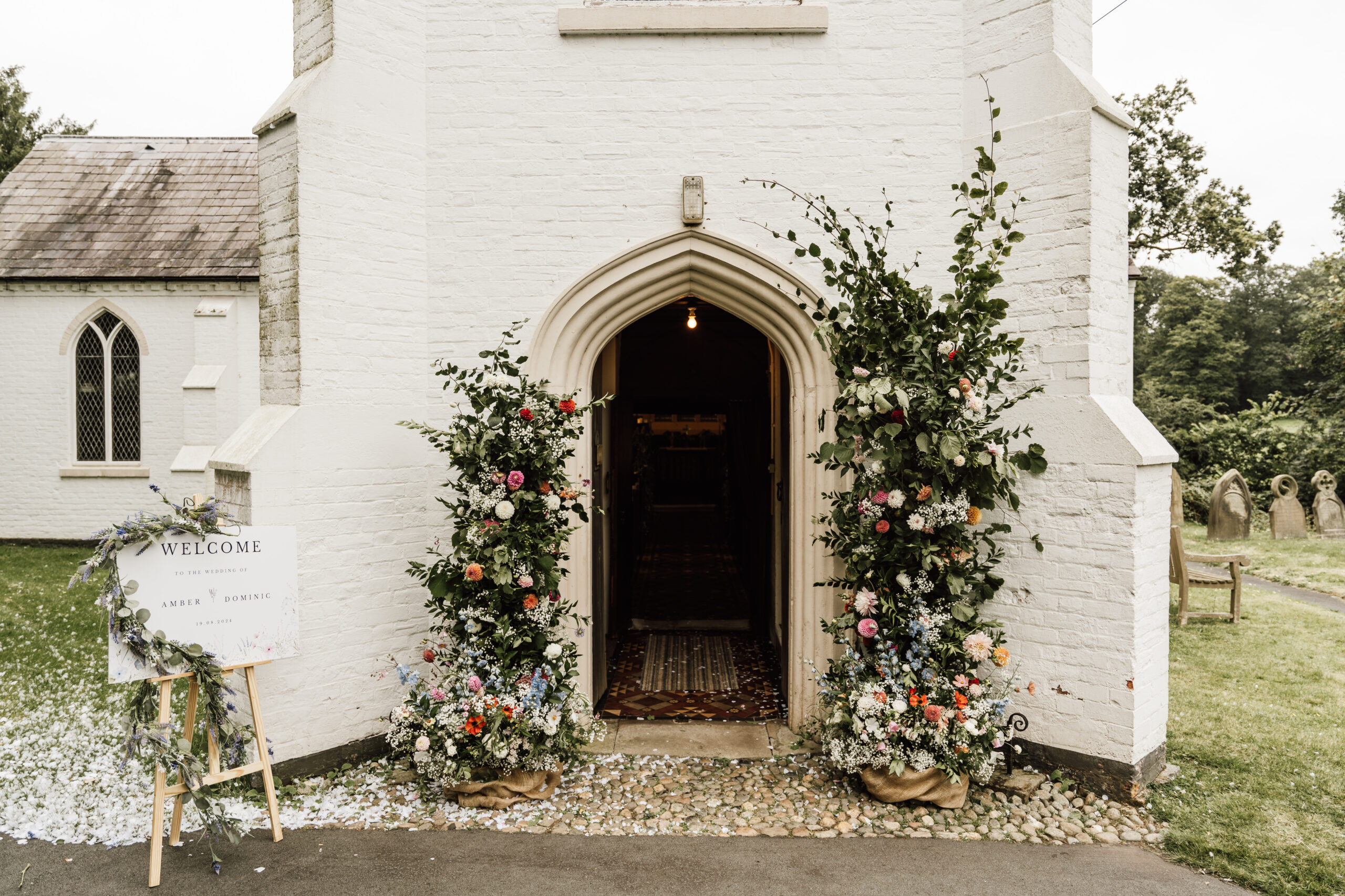 Wildflower inspired UK wedding at exclusive use Georgian Iscoyd Park by The Wedding Guy Photography