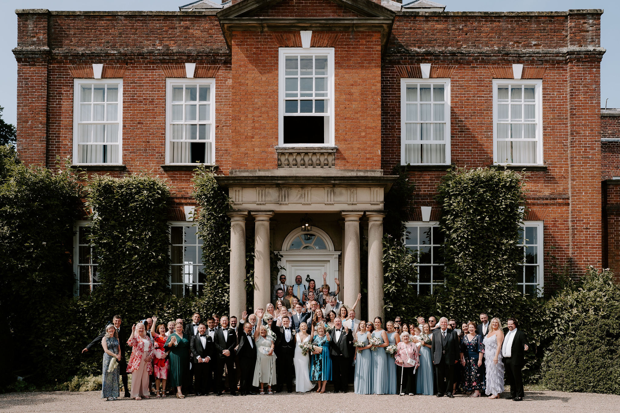 Summer elegance at luxury British wedding venue Iscoyd Park by Lauren Juliette Photography