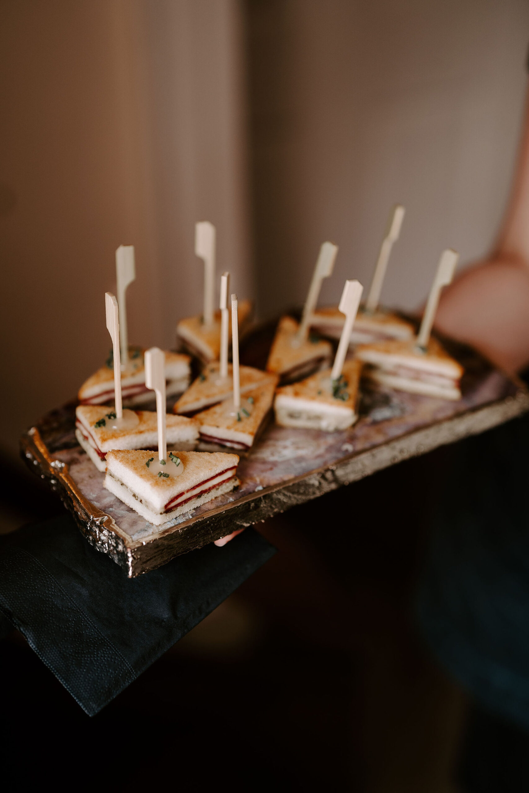 Summer elegance at luxury British wedding venue Iscoyd Park by Lauren Juliette Photography