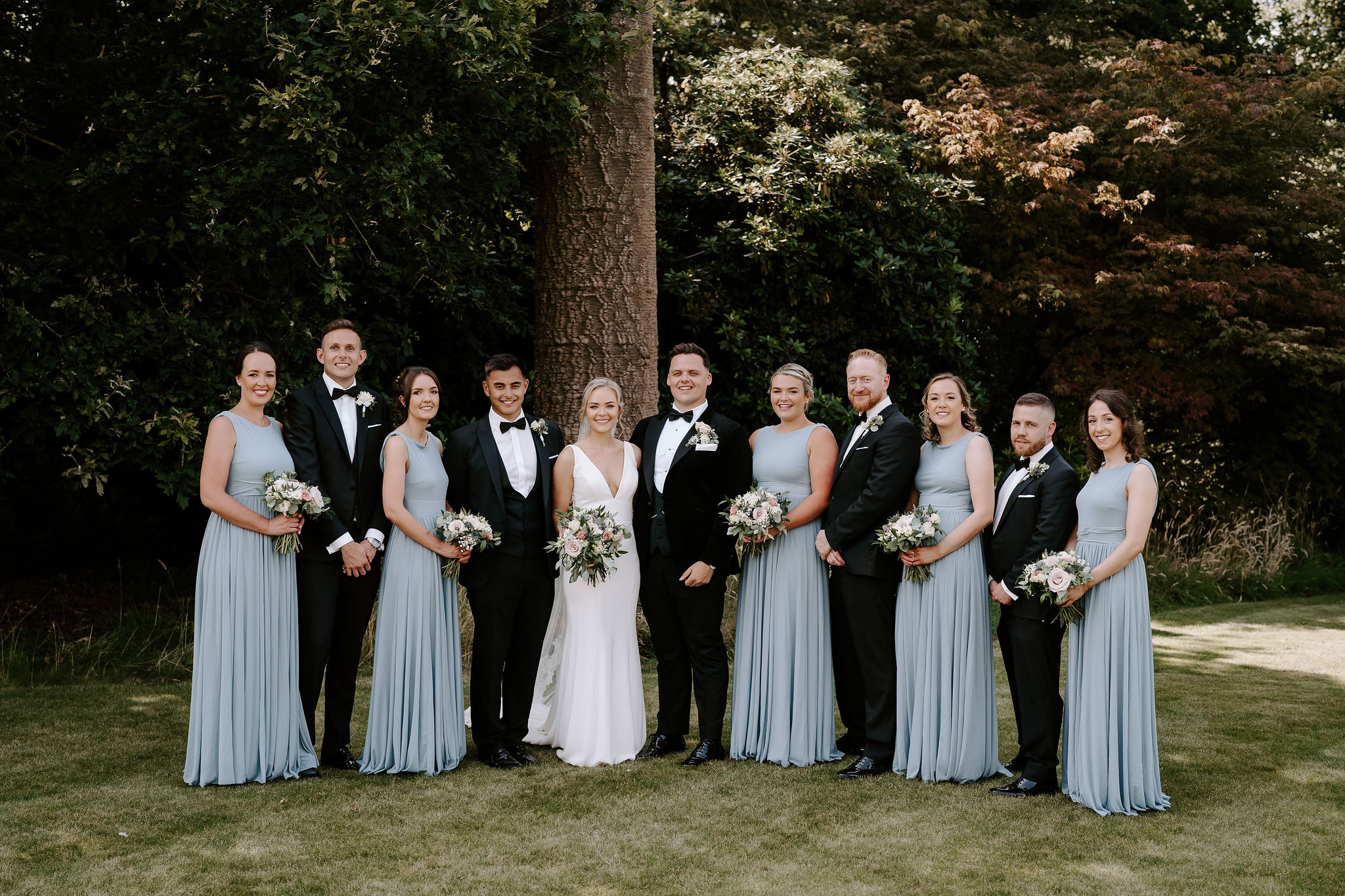 Summer elegance at luxury British wedding venue Iscoyd Park by Lauren Juliette Photography