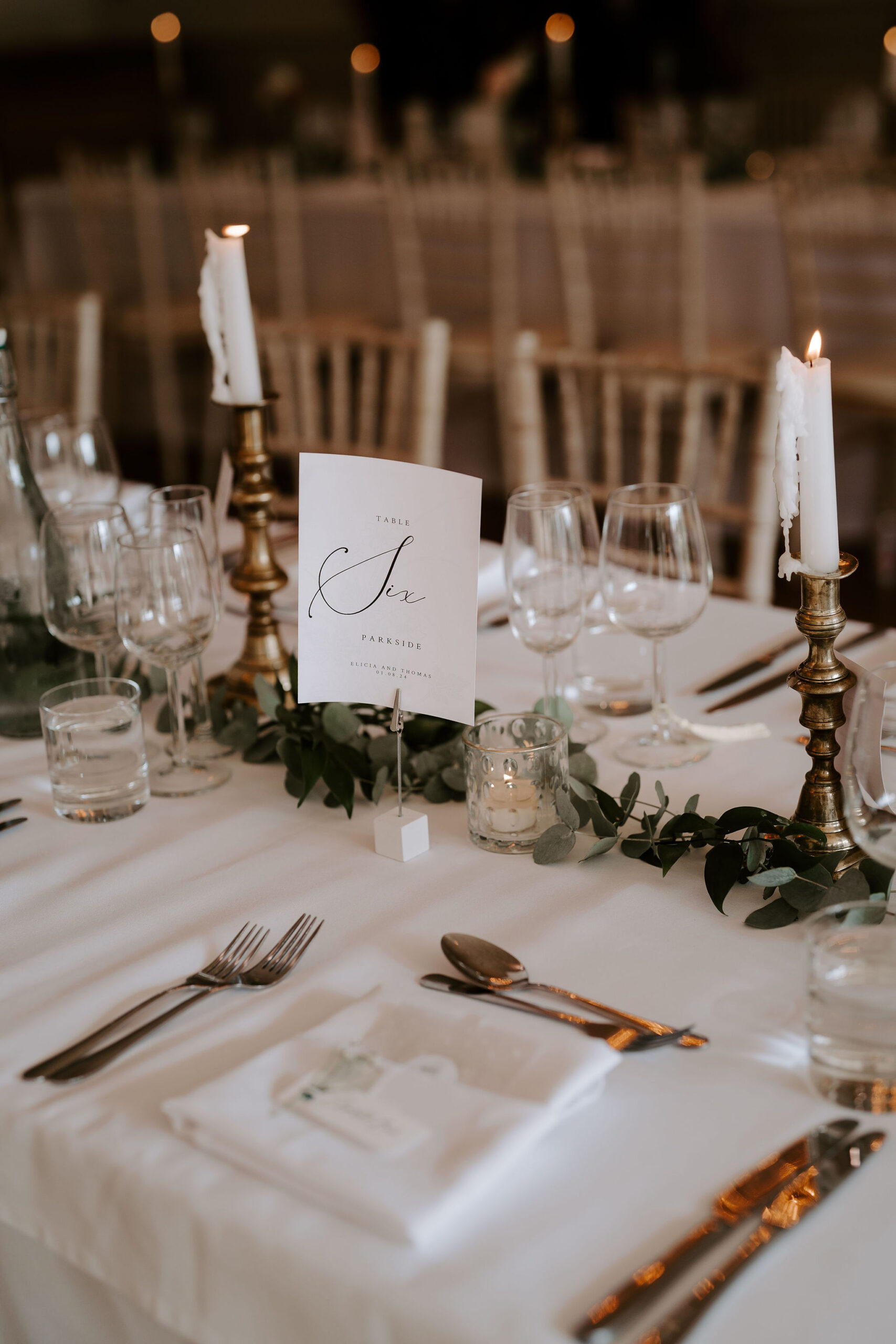 Summer elegance at luxury British wedding venue Iscoyd Park by Lauren Juliette Photography