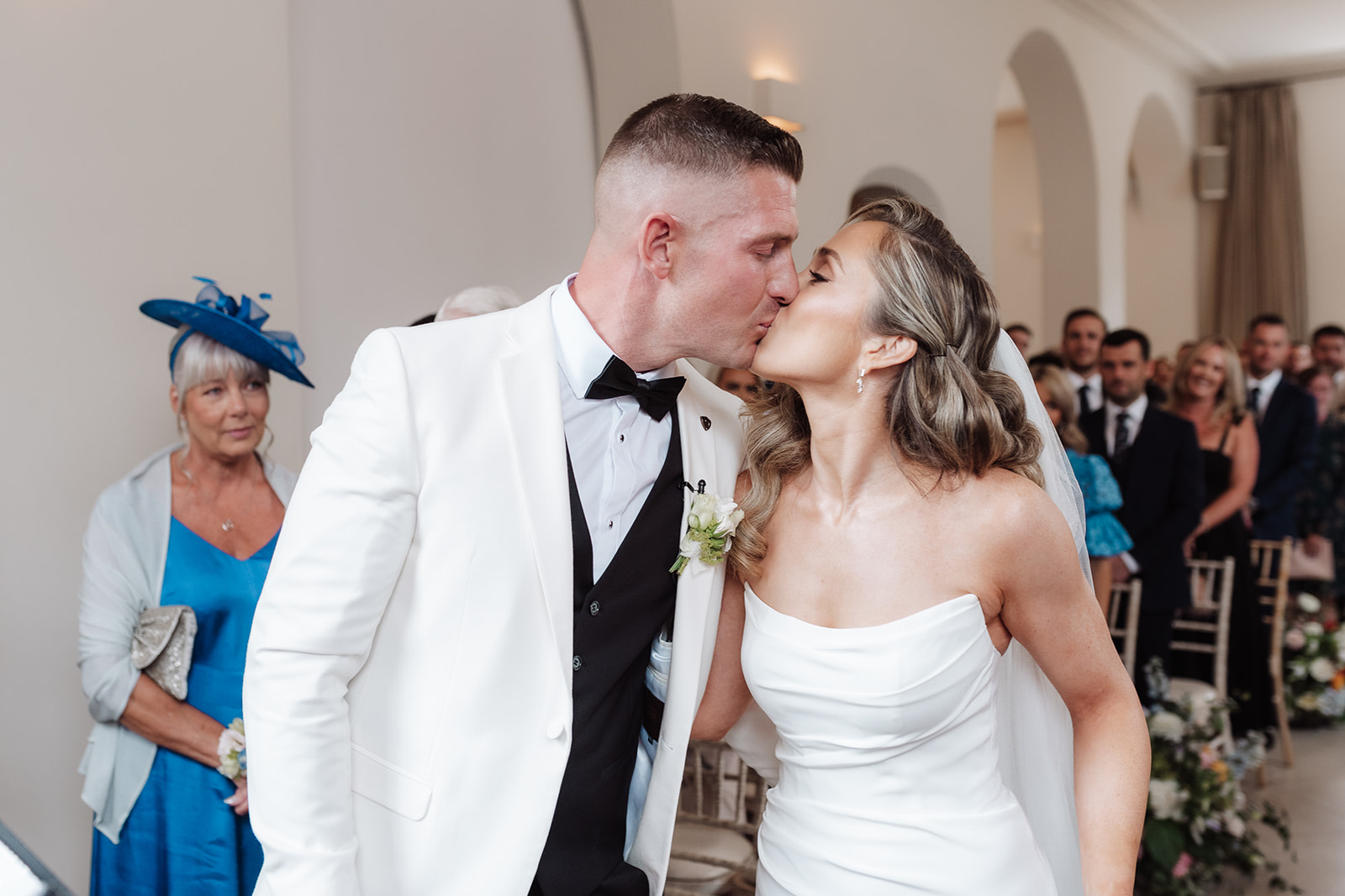 Check out this colour pop modern luxe wedding with coral florals at Iscoyd Park by Lucy Henzell Photography