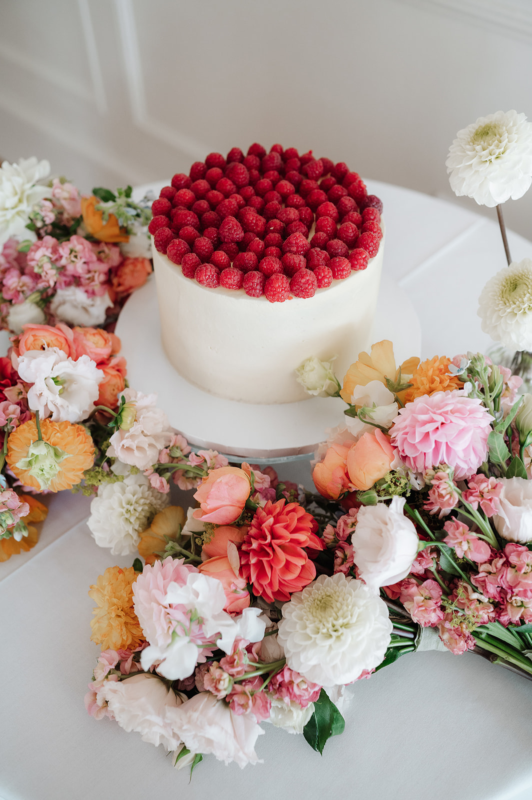 Check out this colour pop modern luxe wedding with coral florals at Iscoyd Park by Lucy Henzell Photography