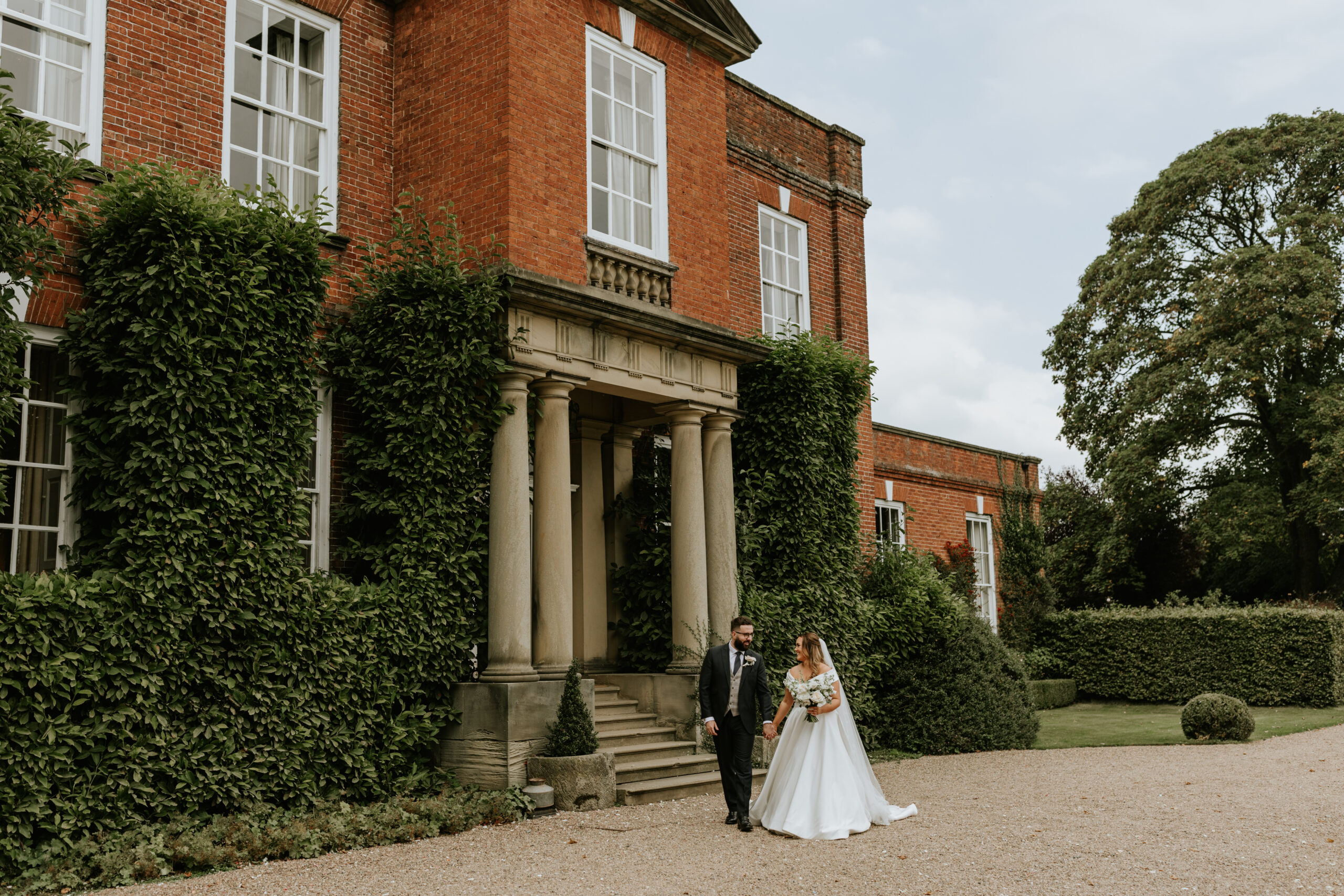 Check out this outdoor September British wedding at Iscoyd Park by Lucy G Photography