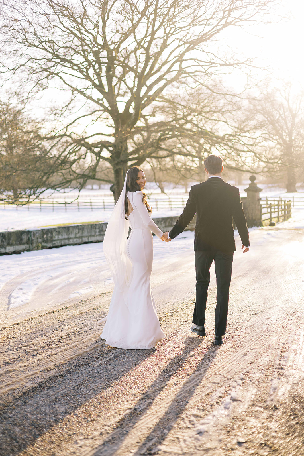 Looking for Winter Wedding inspiration. We show you how to create a Winter Wonderland Wedding at luxury venue Iscoyd Park.