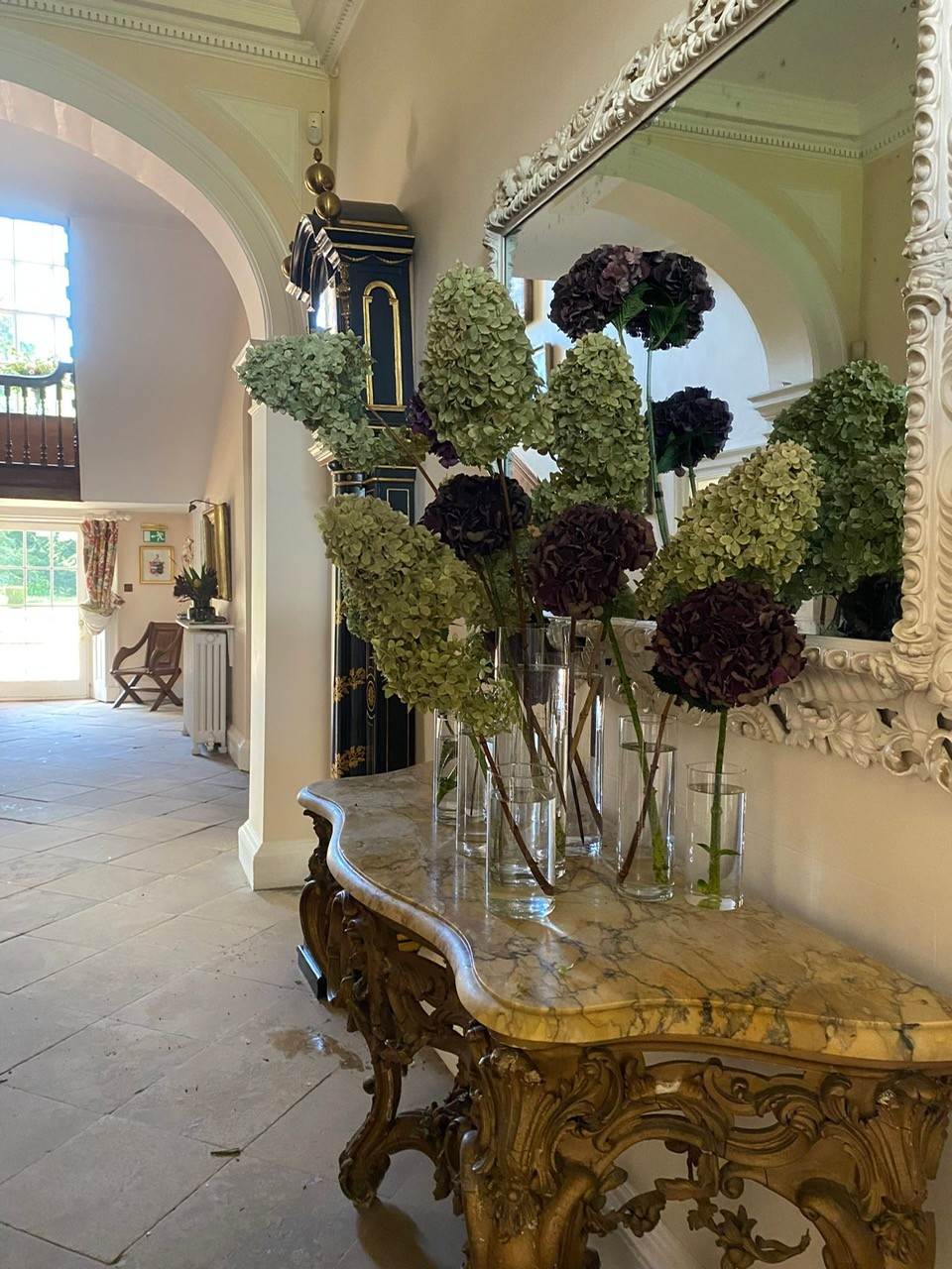 Your wedding flowers at Iscoyd Park - let us show you all your options