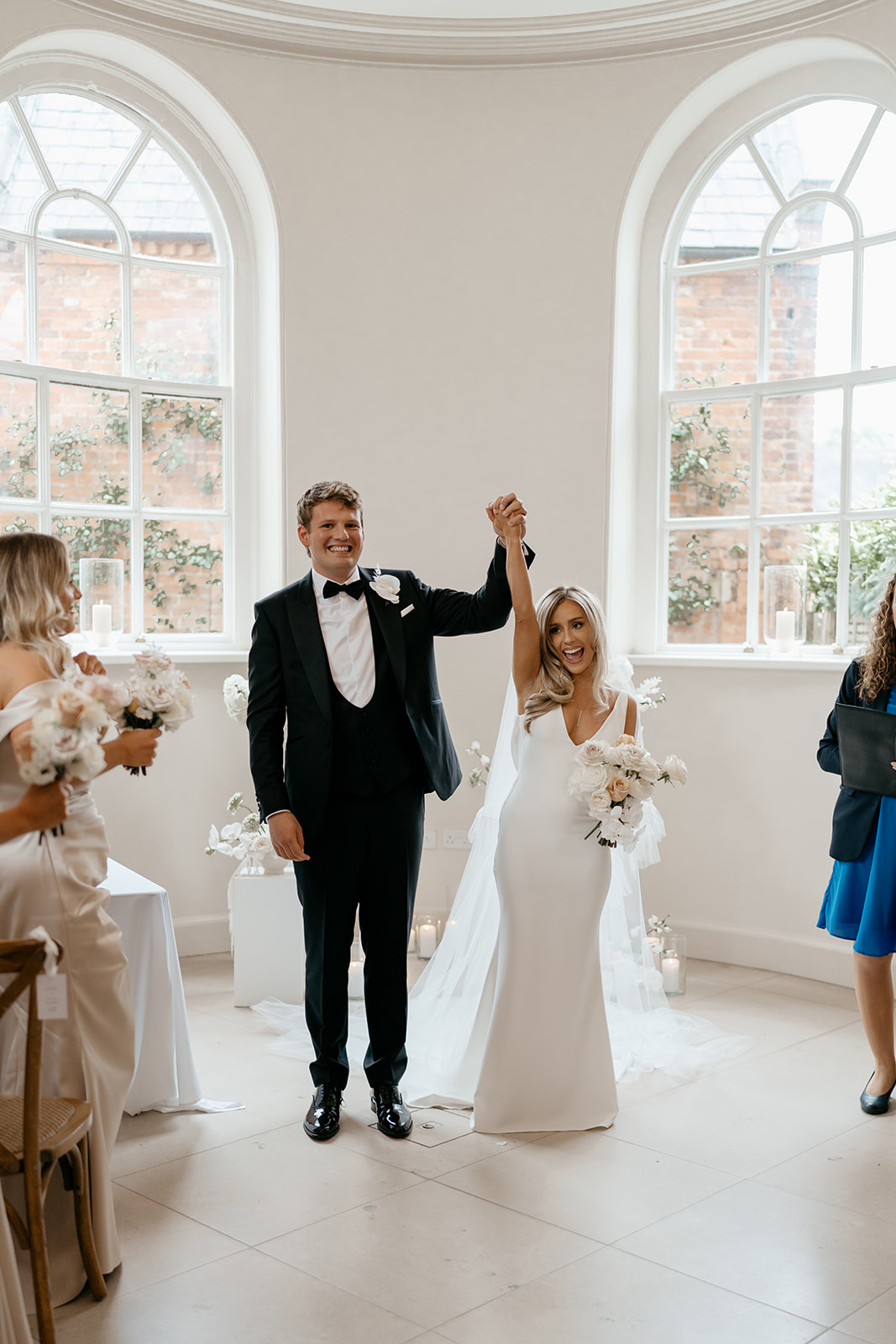 Check out this modern luxe themed wedding at Iscoyd Park by Lauren Stacey Photography