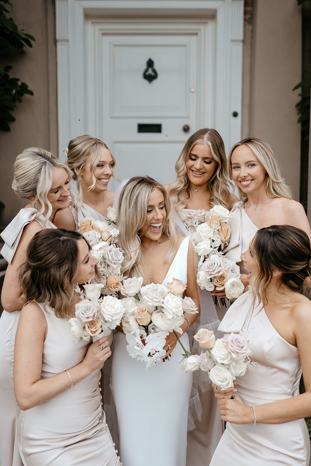 Check out this modern luxe themed wedding at Iscoyd Park by Lauren Stacey Photography