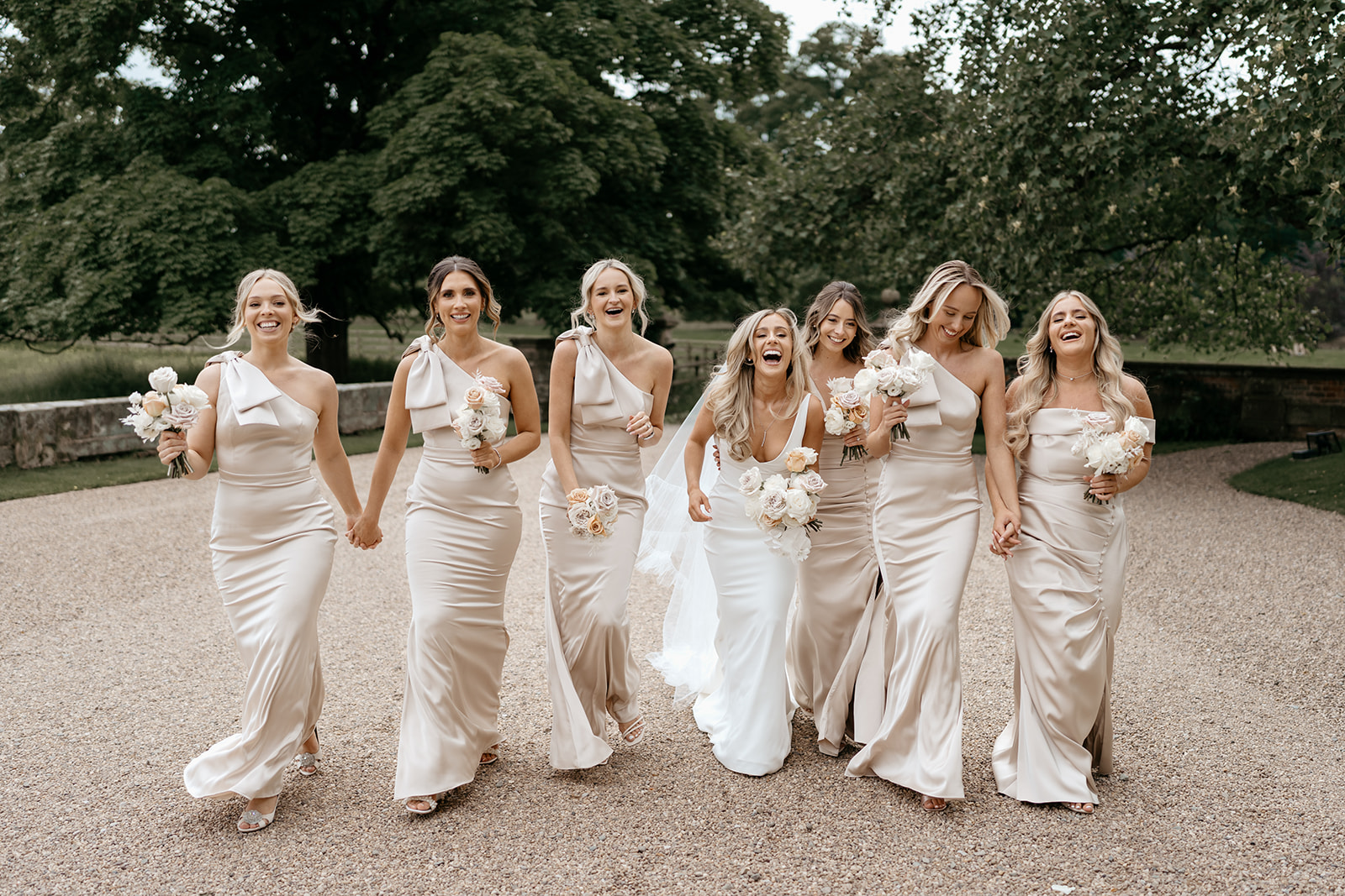 Check out this modern luxe themed wedding at Iscoyd Park by Lauren Stacey Photography