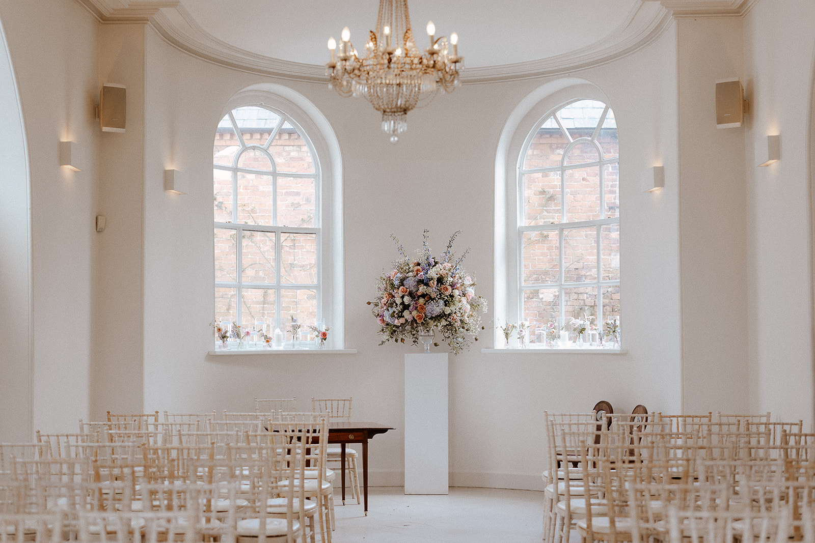 Music, pearls and national flower emblems themes reign supreme at this Iscoyd Park Spring 2025 wedding