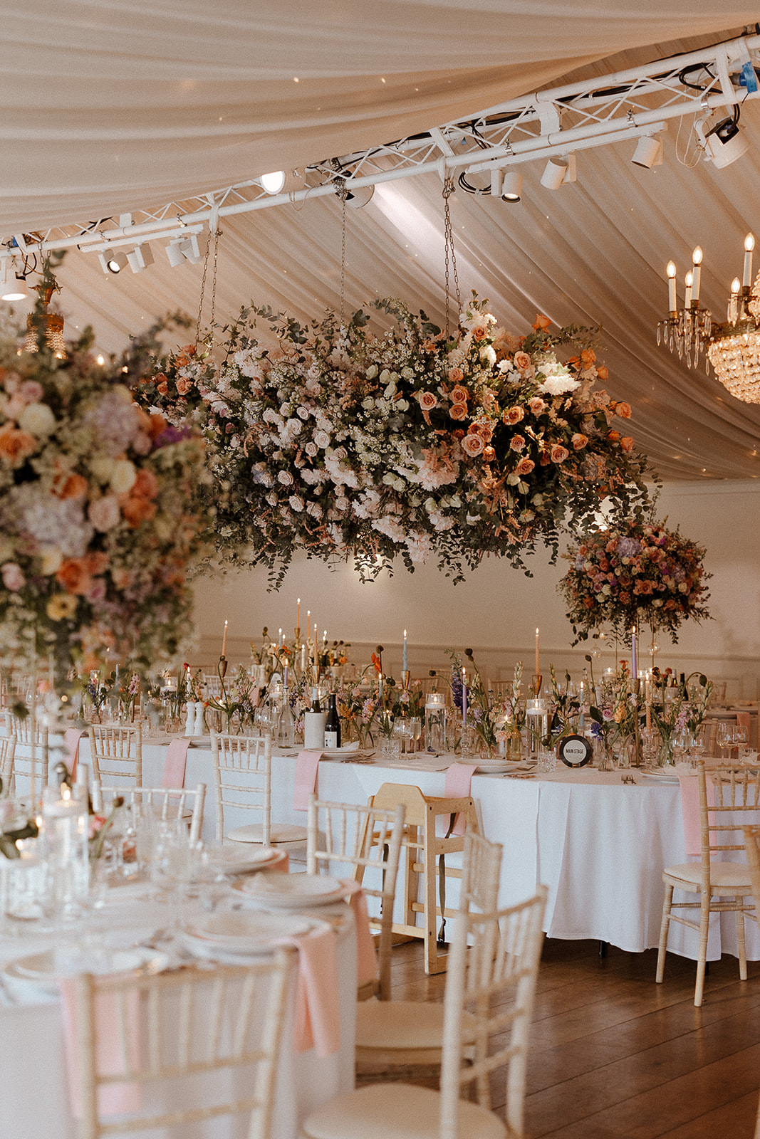 Music, pearls and national flower emblems themes reign supreme at this Iscoyd Park Spring 2025 wedding